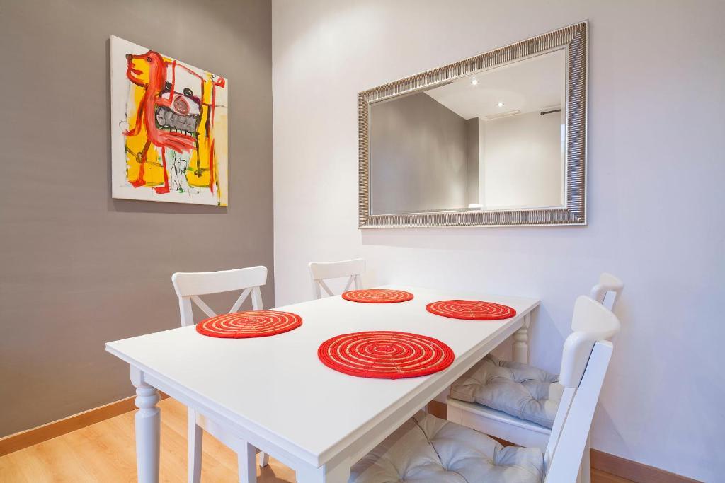 Look Barcelona Apartment Номер фото